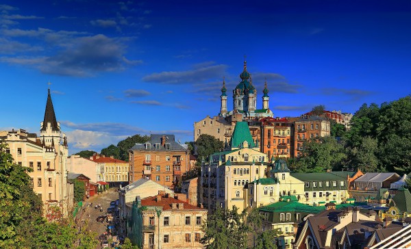 Kyiv: how to get, where to stay, what to see