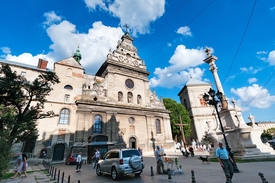 Выдающиеся соборы, церкви и храмы во Львове
