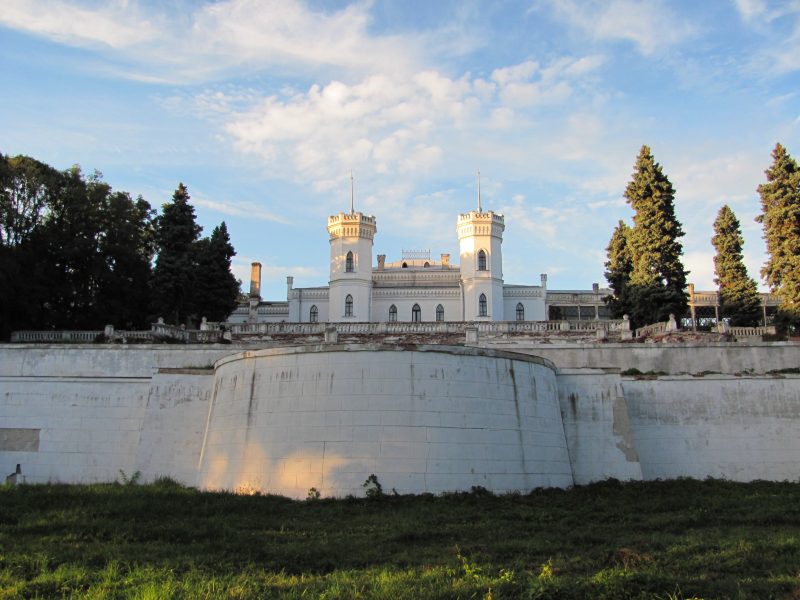 Дворец Кенига (Шаровский дворец): история, легенды и факты