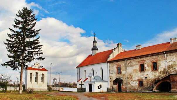 Замок Острожских