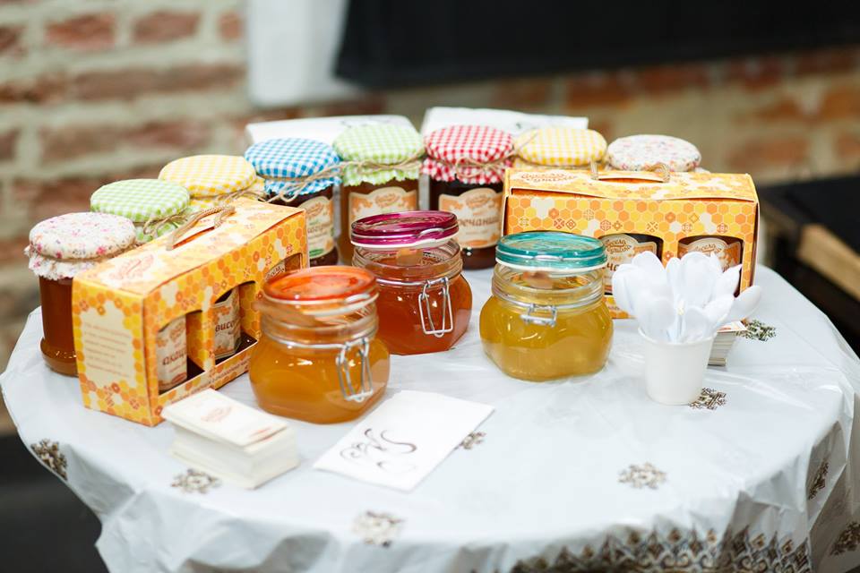Украинские пасеки: кто производит натуральный мед?