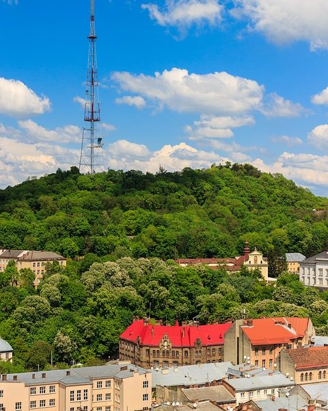 19 неповторних місць, які необхідно відвідати у Львові