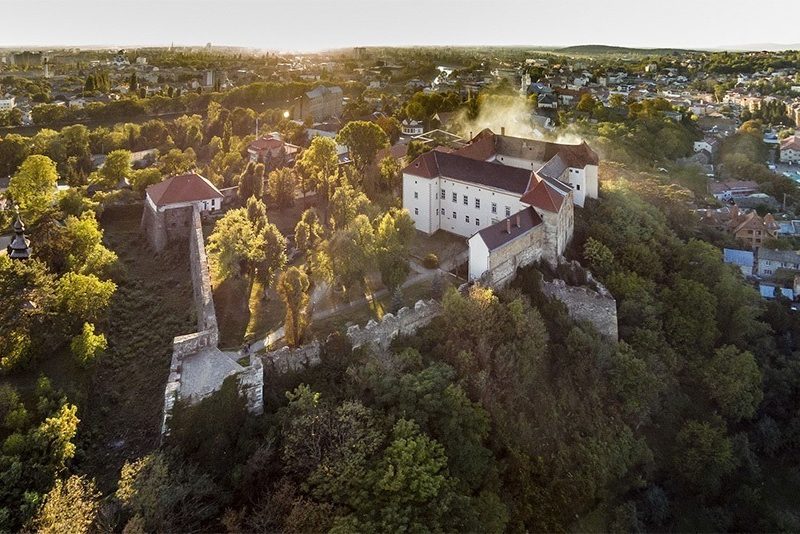 Ужгородський замок — найстаріша фортеця Карпат